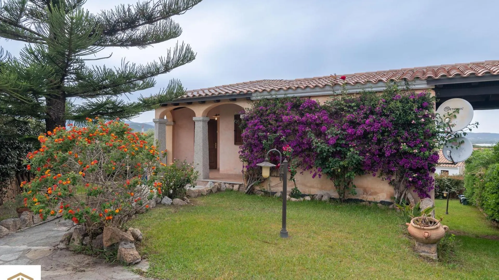 Villa Pietra Rossa, La Veranda 타나우넬라